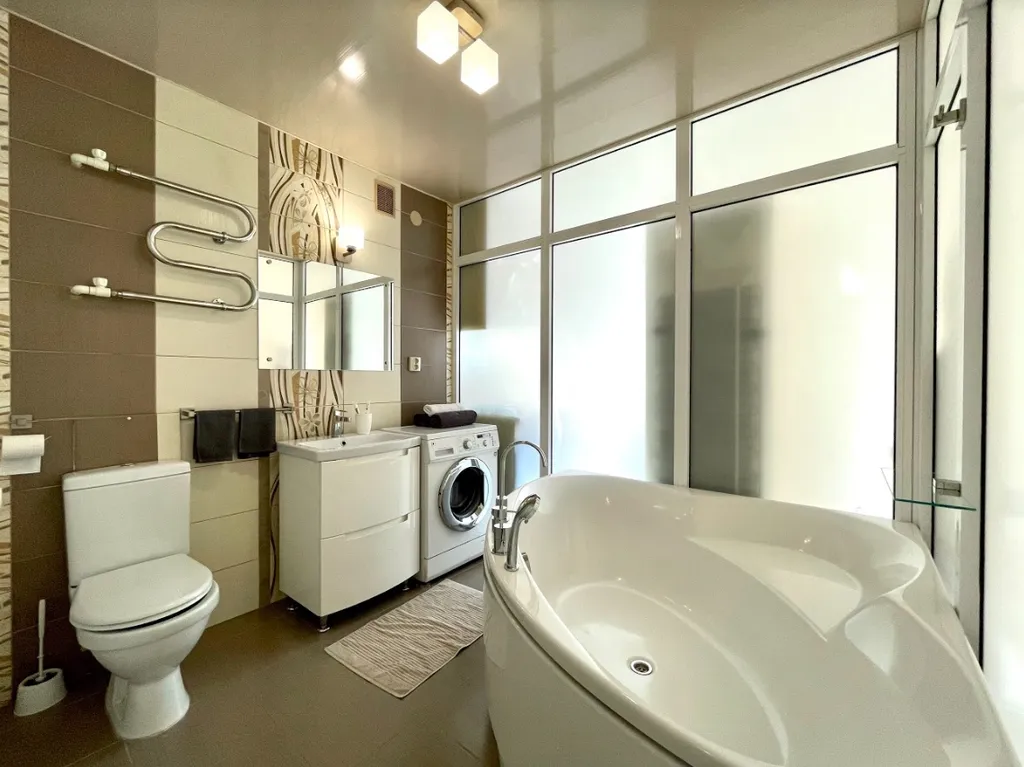 1- комнатная квартира-студия бизнес-класса в центре города