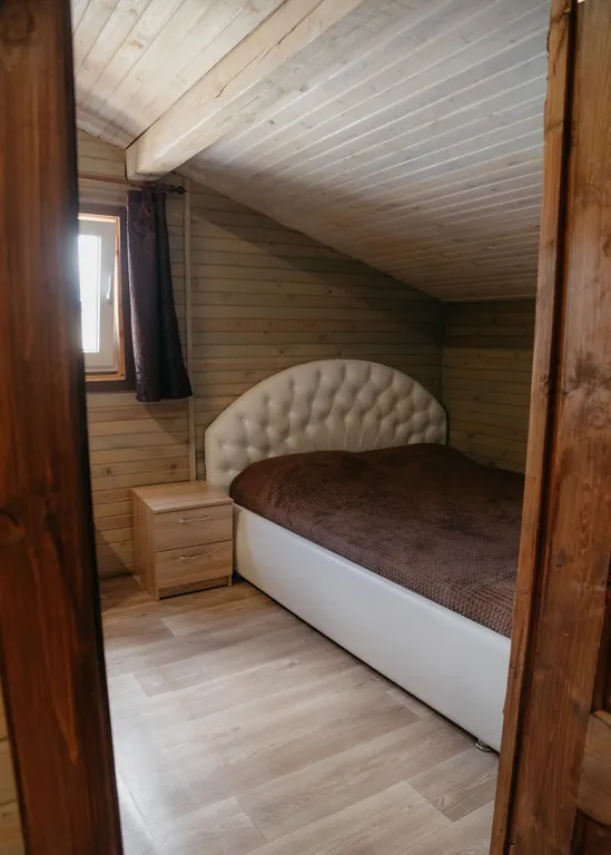 Коттедж с русской баней и купелью