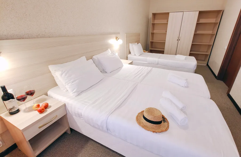 Квартира 2-х комнатный 5ти местный номер с балконом — Витязево