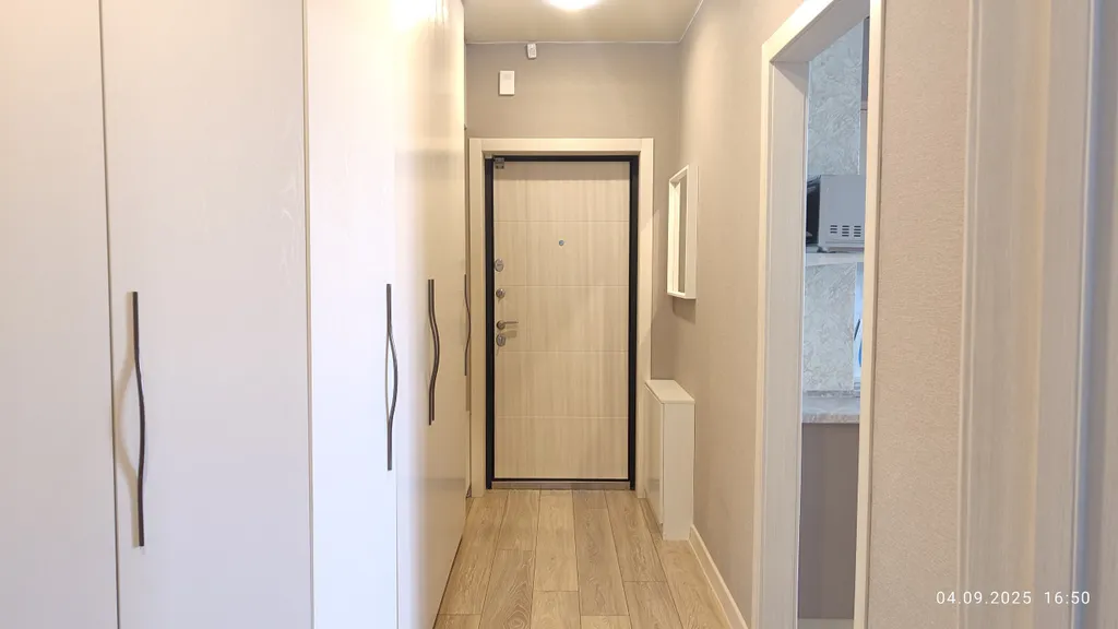 Светлая и уютная двухкомнатная квартира в центре