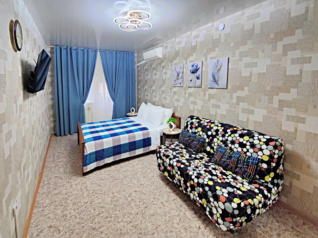 Уютная квартира рядом с ТЦ Мега — аренда посуточно в Самара