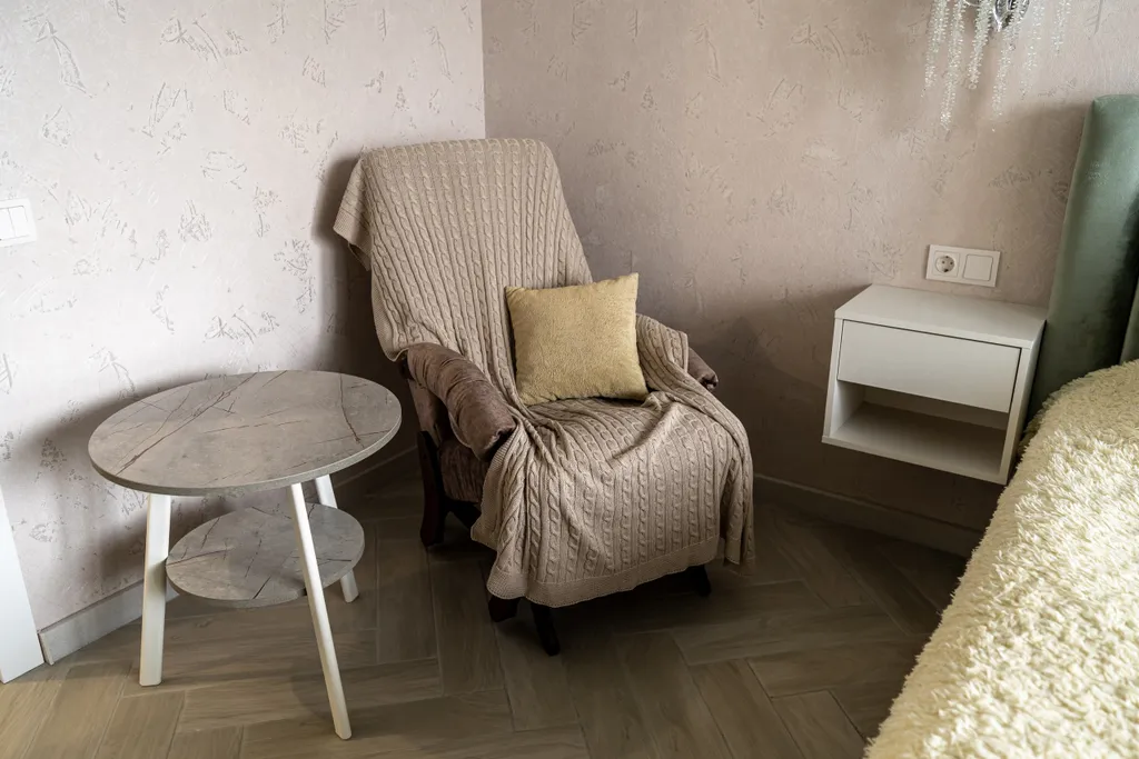 1-к квартира в новом доме с качелью