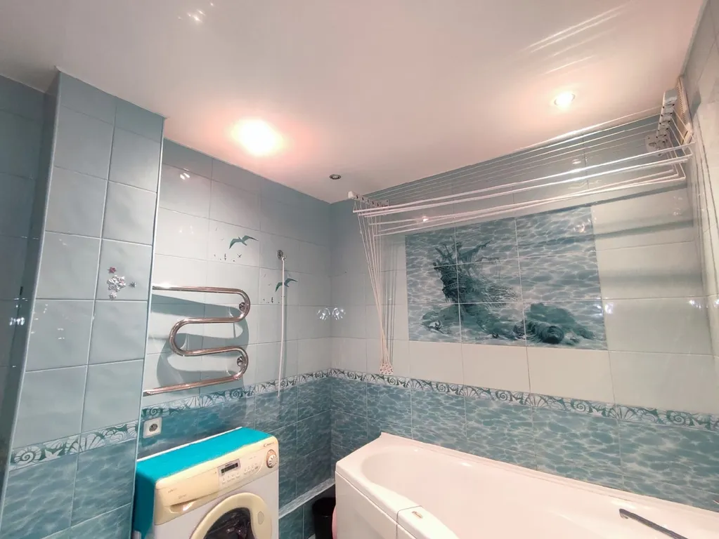 Просторная двушка с полукруглой комнатой