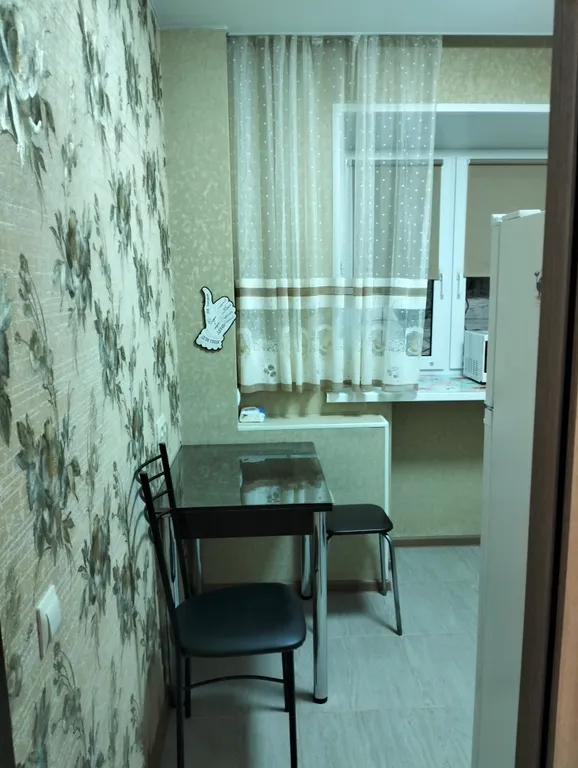 Чистая и уютная квартира в центре, площадь Революции, ТРК Урал