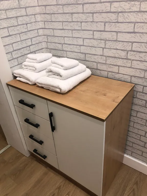 Квартира с эркером и видом на яблоневый сад