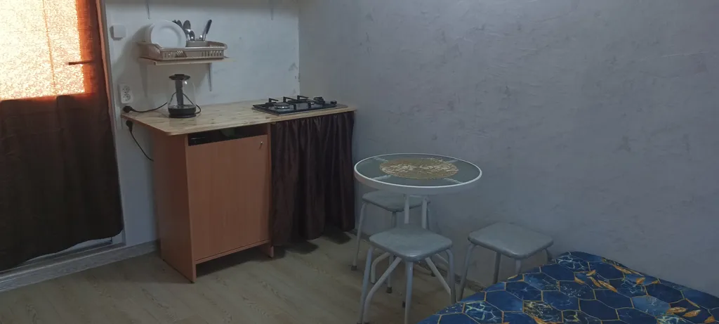 Комната с личной кухней