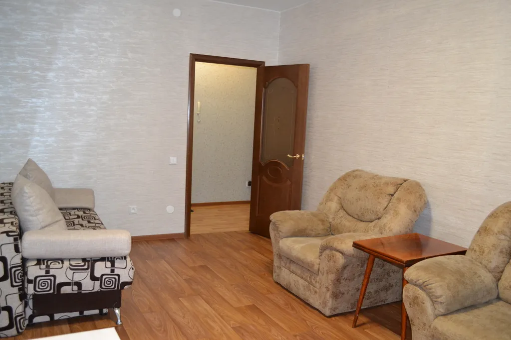 Однокомнатная квартира, Атлант