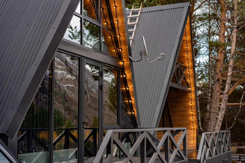 Двухэтажный A-frame домик у реки Гарабаши с видом на горы