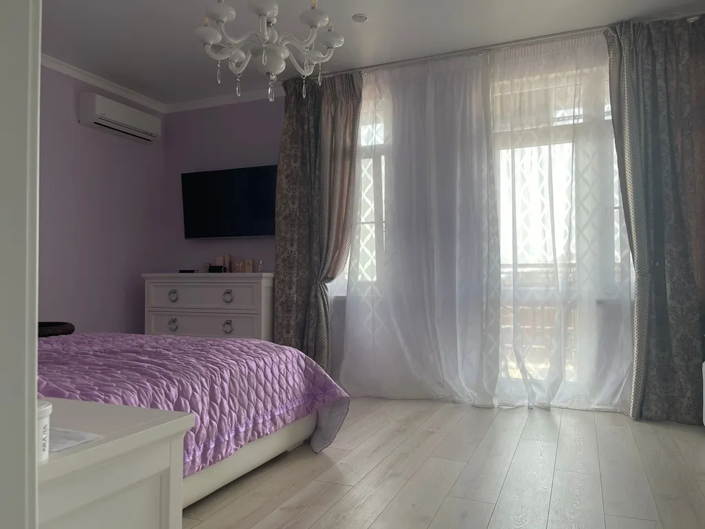 Просторная Видовая 3-х комнатная квартира у моря