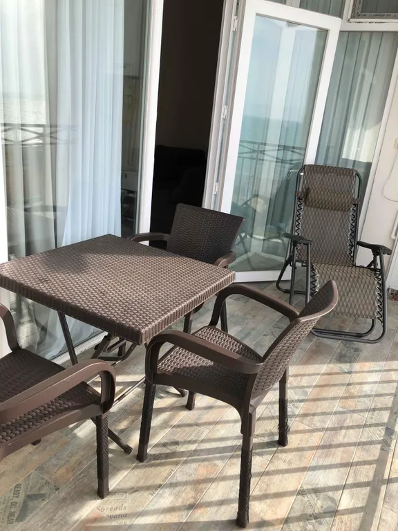 Квартира с видом на море на первой береговой линии