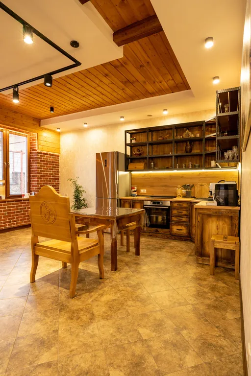 Дом в горах с бассейном