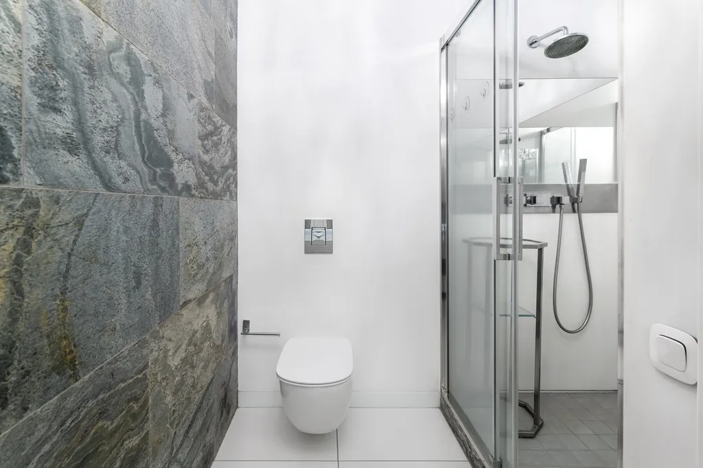 Семейная квартира на первой линии на главной набережной города