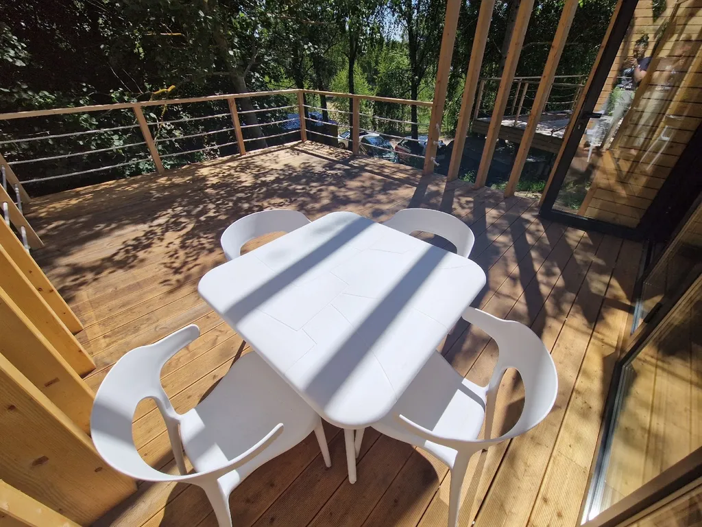 Двухуровневый коттедж Тенерифе с террасой