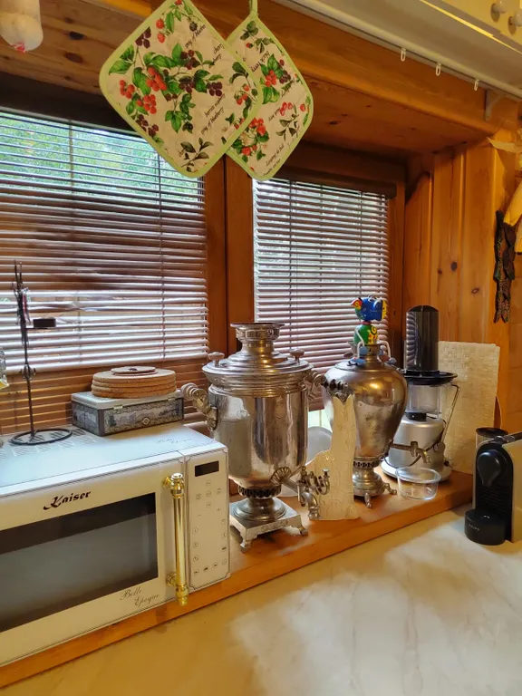 Коттедж Дом для отдыха в живописном месте — Луга