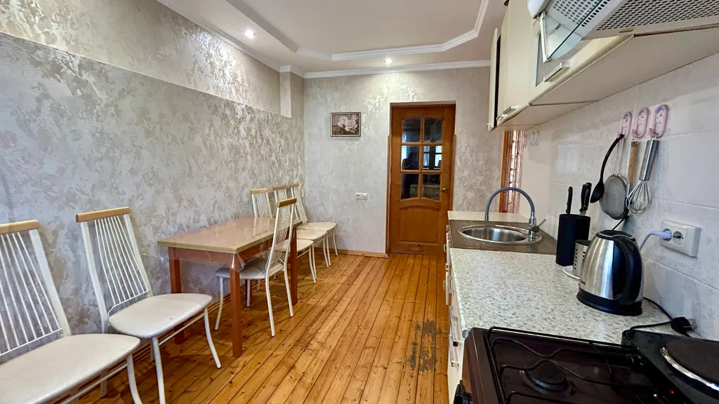 Квартира Апартаменты в самом центре — Сухум