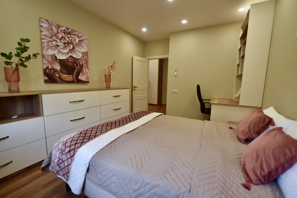 Квартира Просторные апартаменты для большой семьи в сердце Зеленоградска! — Зеленоградск