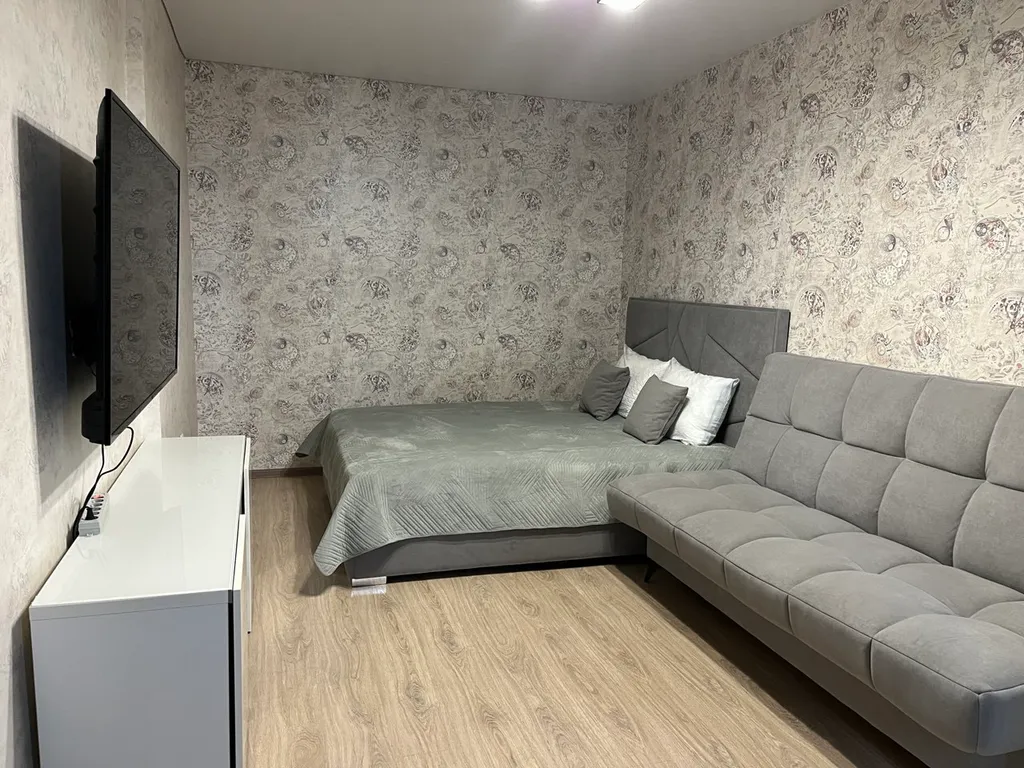 Квартира в центре с видом на Волгу с высоты птичьего полета