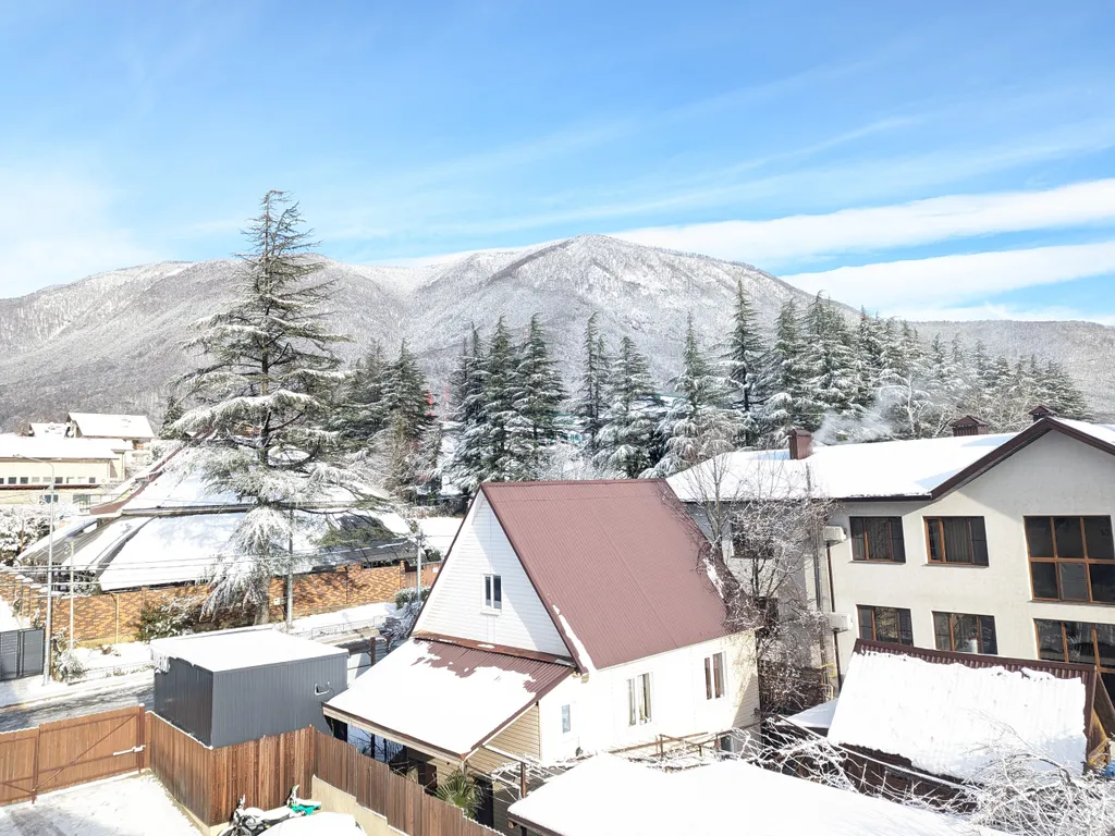 Новая квартира с видовым балконом и лыжной комнатой