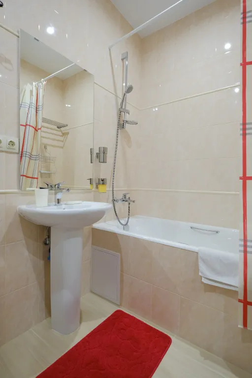 Стильная квартира у НИИ Онкологии и пр. Ленина