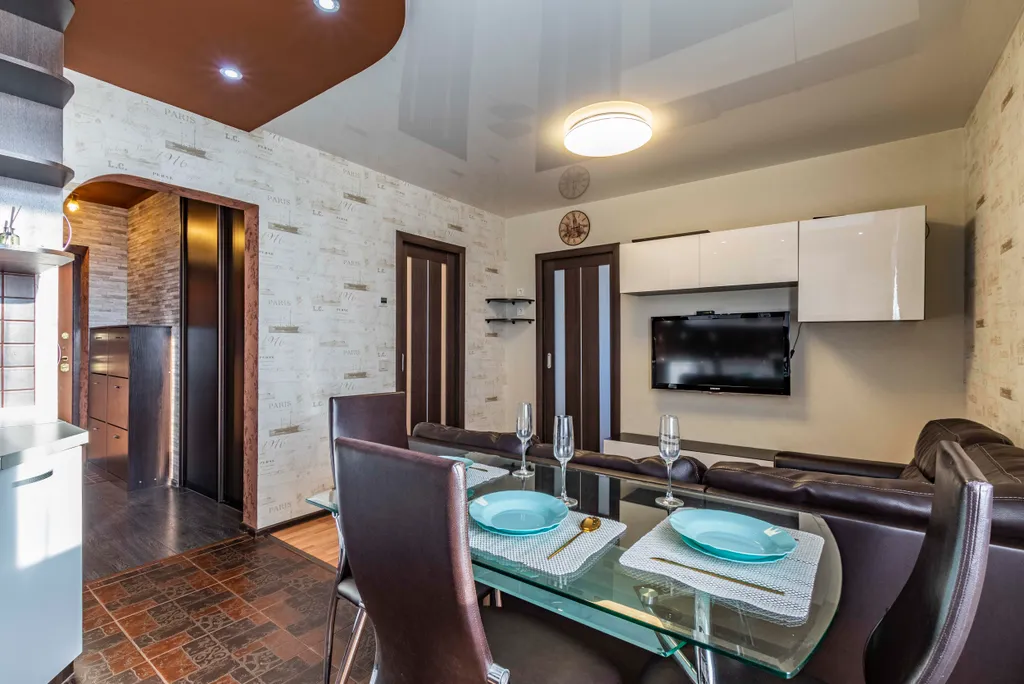 Евротрешка около метро Проспект Космонавтов на 6 гостей