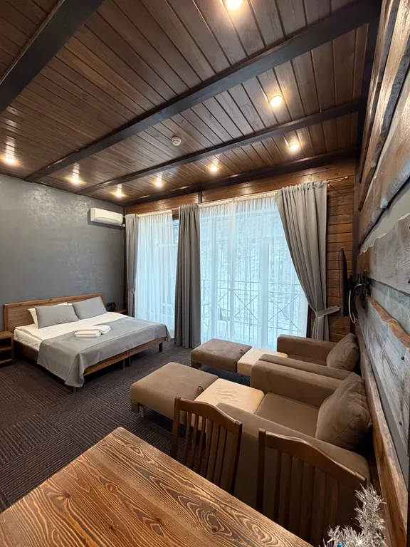 Апартаменты на ГЛК Солнечная Долина в здание Business Residence