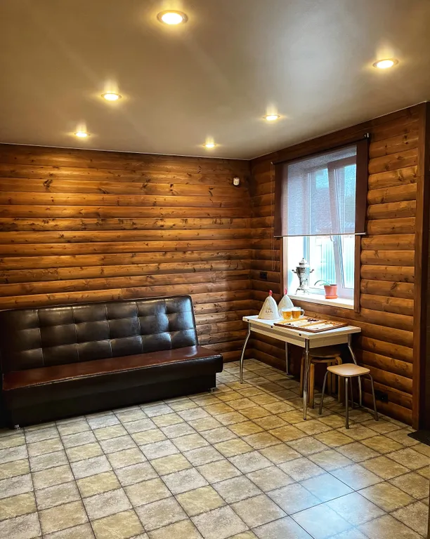 Дом в коттеджном посёлке Усадьба Юг в черте города