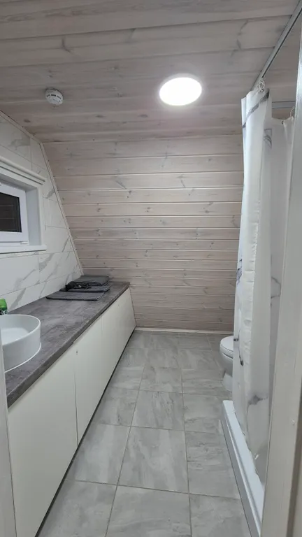 Дом в стиле A frame с чаном