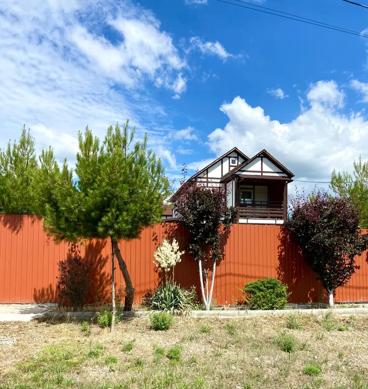 Коттедж Адмиральский домик на море — Солнечная Долина