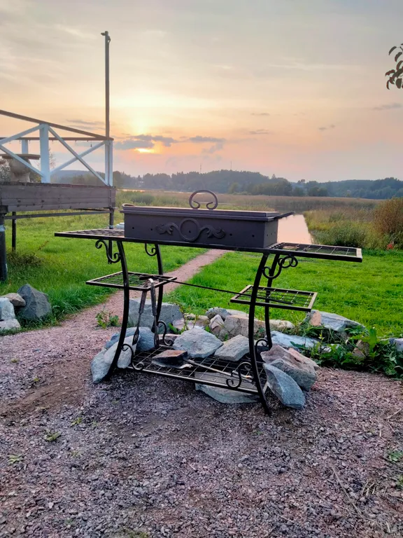 Домик с баней на берегу Ладожского озера