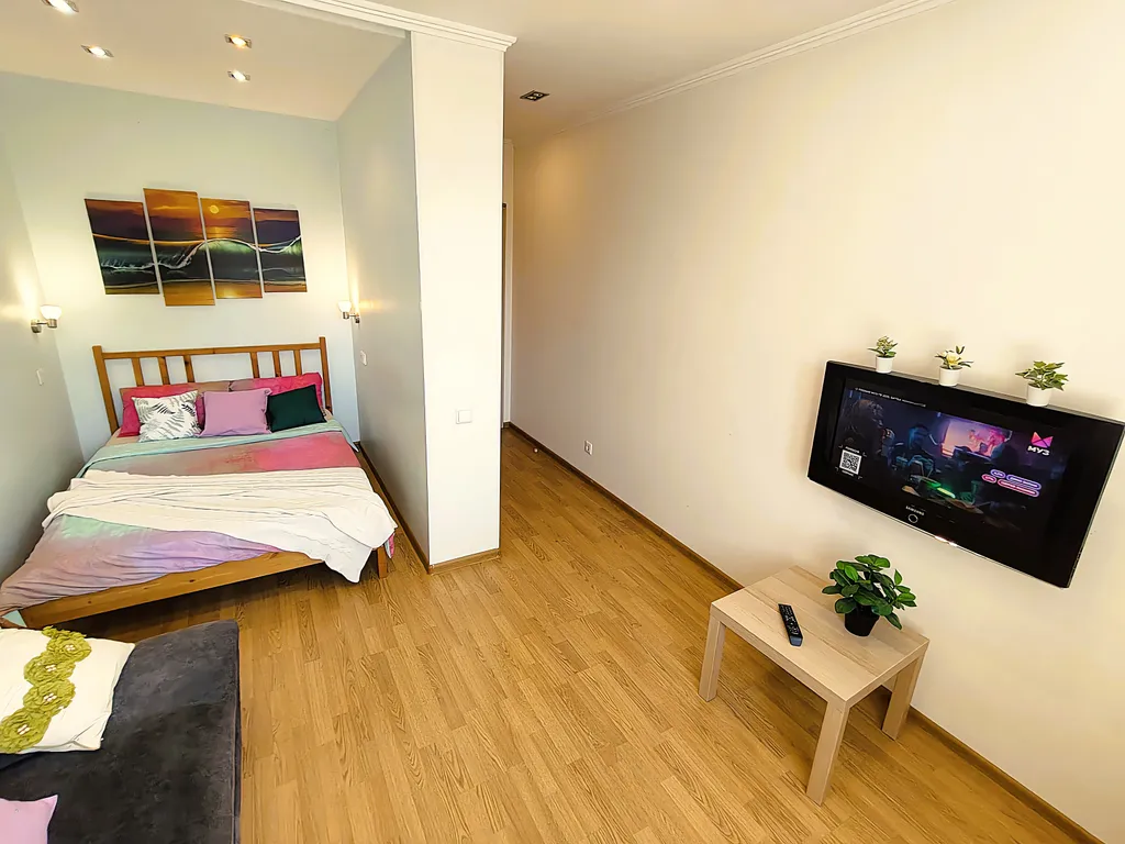 Чистая квартира в микрорайоне Красная горка в 4 километрах от центральной площади