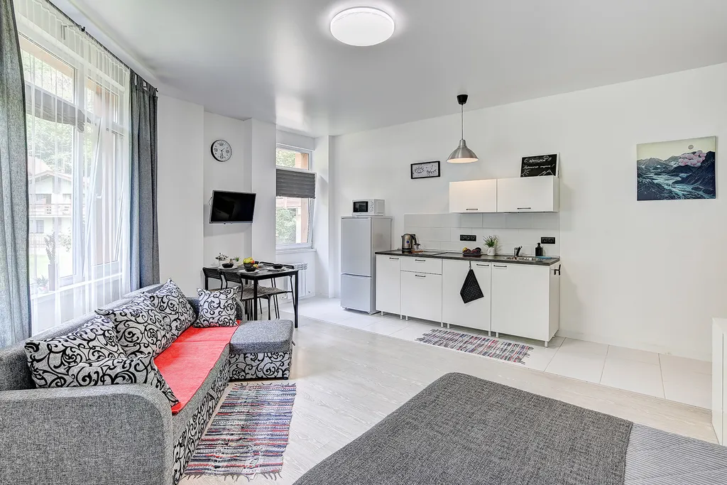 Дизайнерские апартаменты с видом на горы