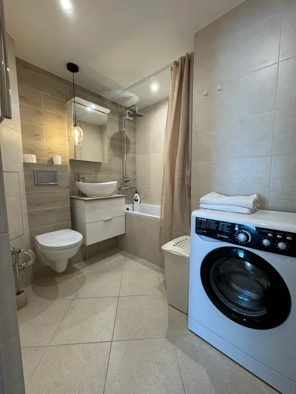 Квартира 1-комнатная Квартира — Калининград