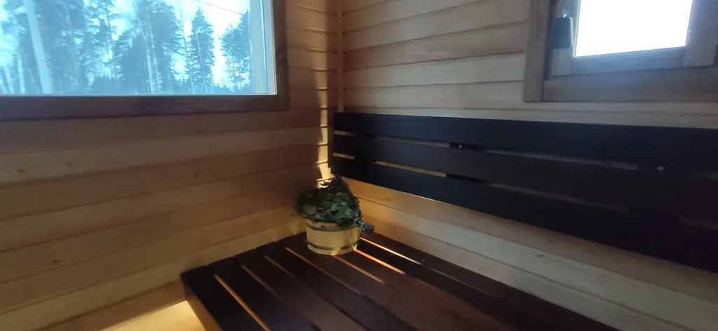 Уютный дом с печью-камином