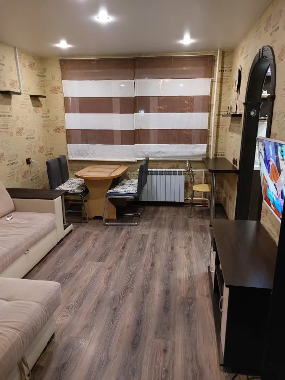 Трехкомнатная квартира в курортном городке — аренда посуточно в Кировск