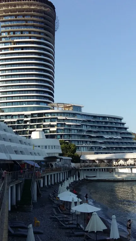 Апартаменты в ЖК Аю-Даг у кромки моря