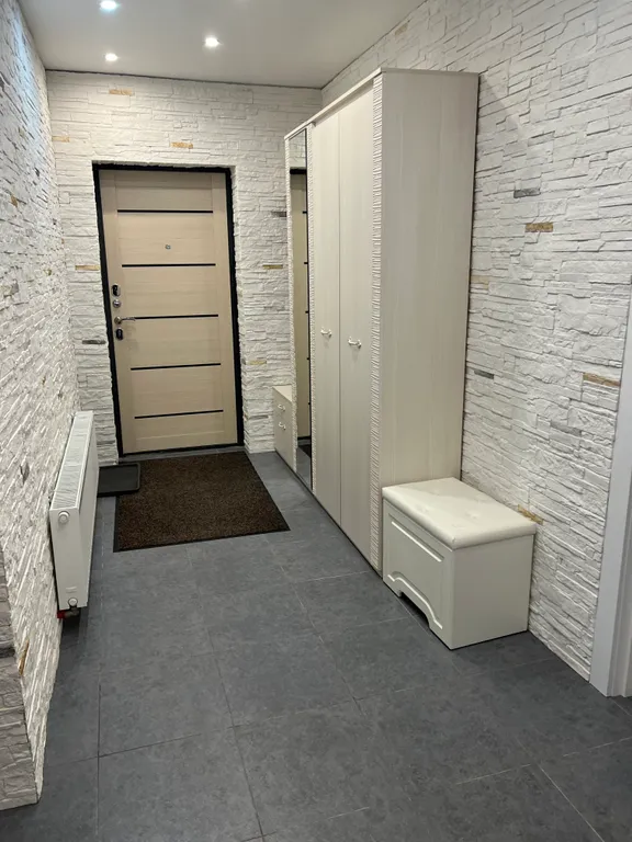 Уютный дом у леса