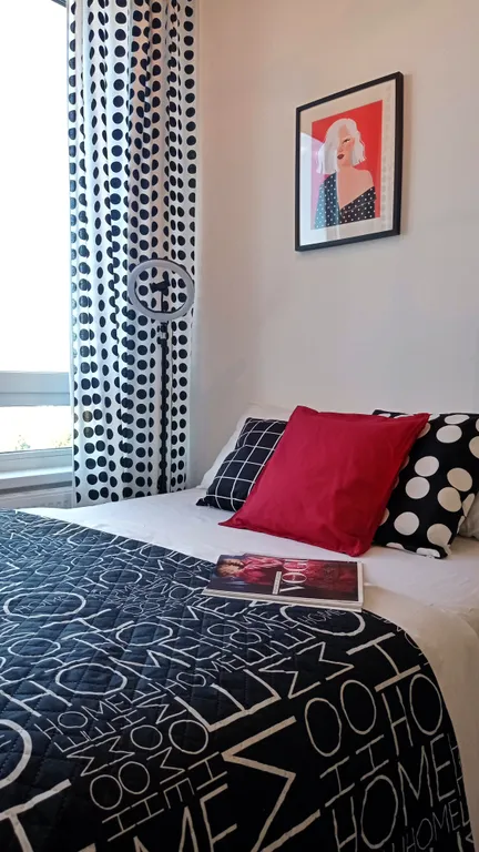 Студия благодать в центре с парковкой и великолепными видами на город