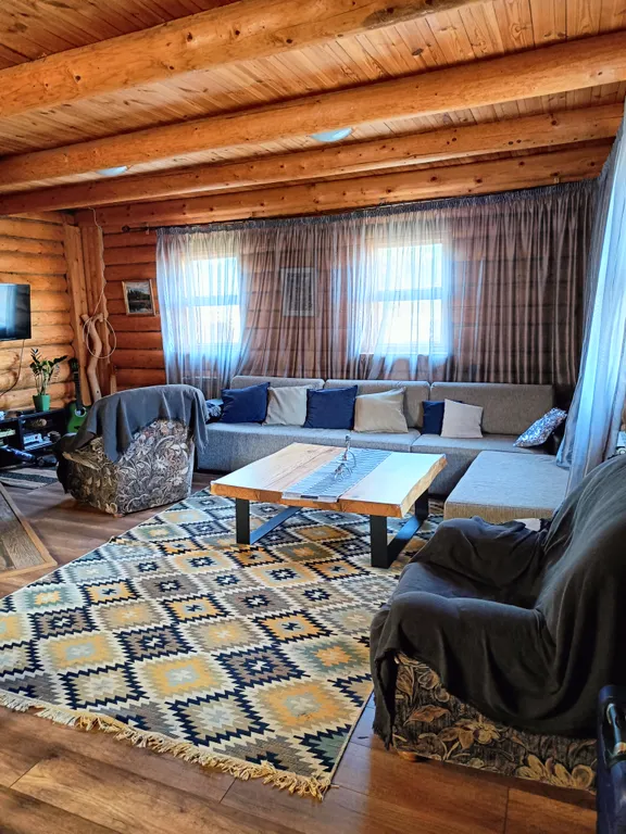 Коттедж Уютный дом с камином, с арендой сап бордов — Истра