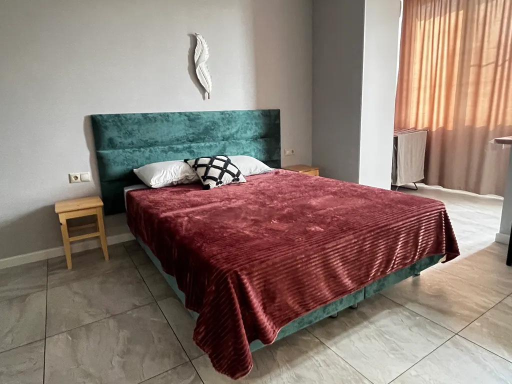 Уютная квартира комфорт-класса в сердце города — аренда посуточно в Таганрог