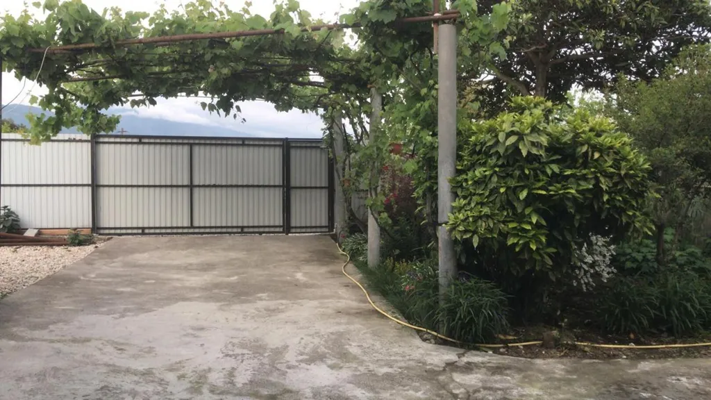 Уютный дом у моря