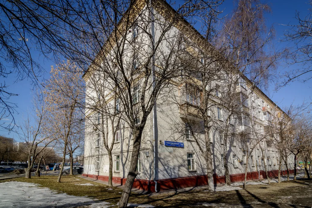 Просторная двушка на Крымской