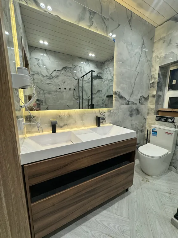 Коттедж в окружении леса десять минут на машине до южного склона