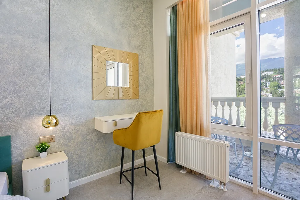 Видовая квартира в центре рядом с лучшим пляжем города