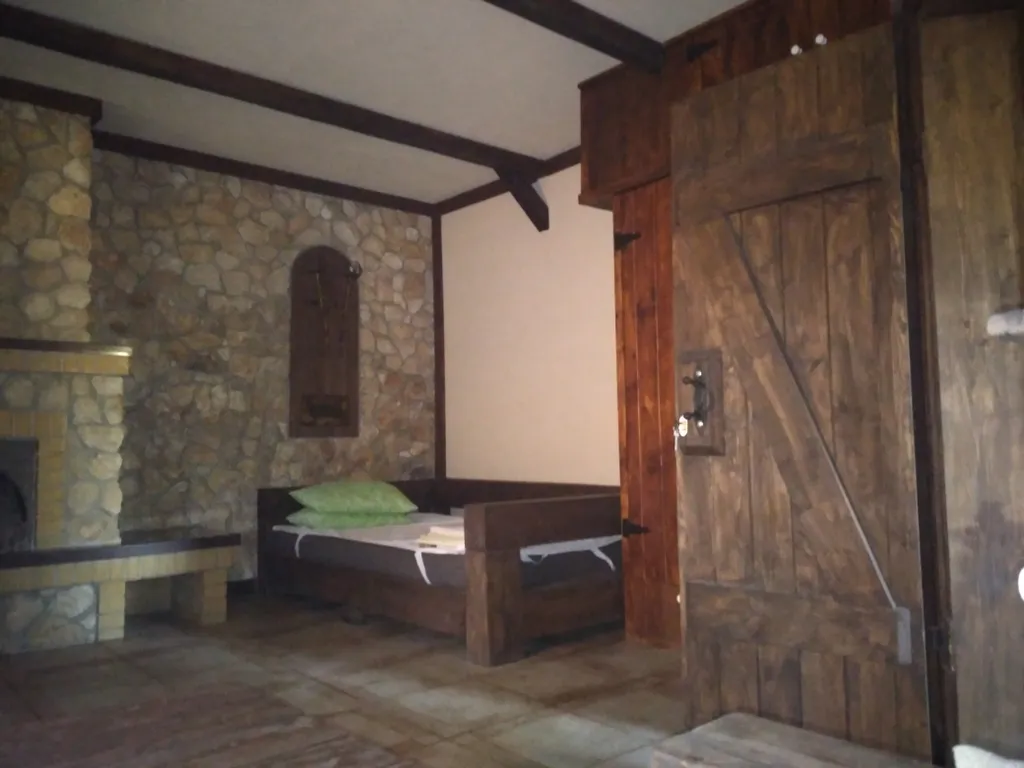 Замок у мыса Фиолент