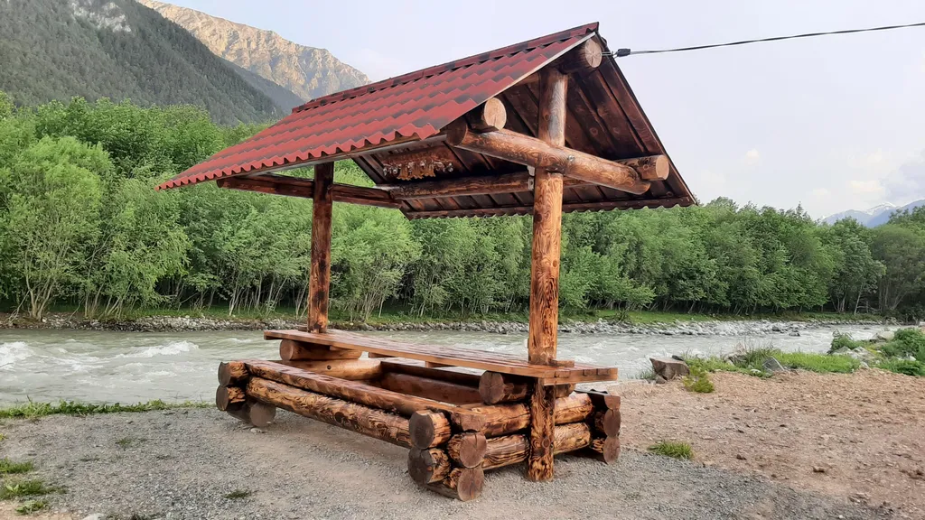 Дом у реки Теберда