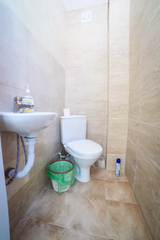 Коттедж рядом с бассейном на 4-8 человек