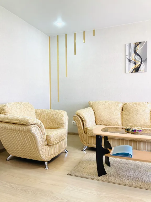 Квартира Апартаменты Золотой Полулюкс в самом центре — Омск