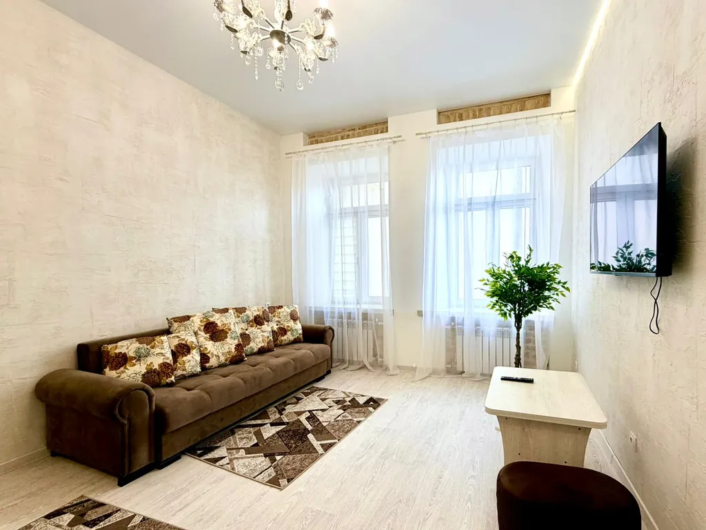 Дизайнерская квартира в самом сердце города