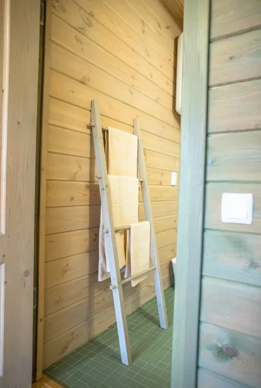 Коттедж Отдельный, уютный дом в 100 метрах от моря — Новоотрадное