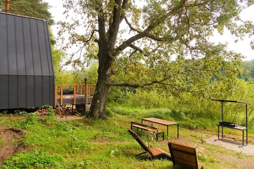 Дом A-frame Lux с дровяной купелью и мангальной зоной.